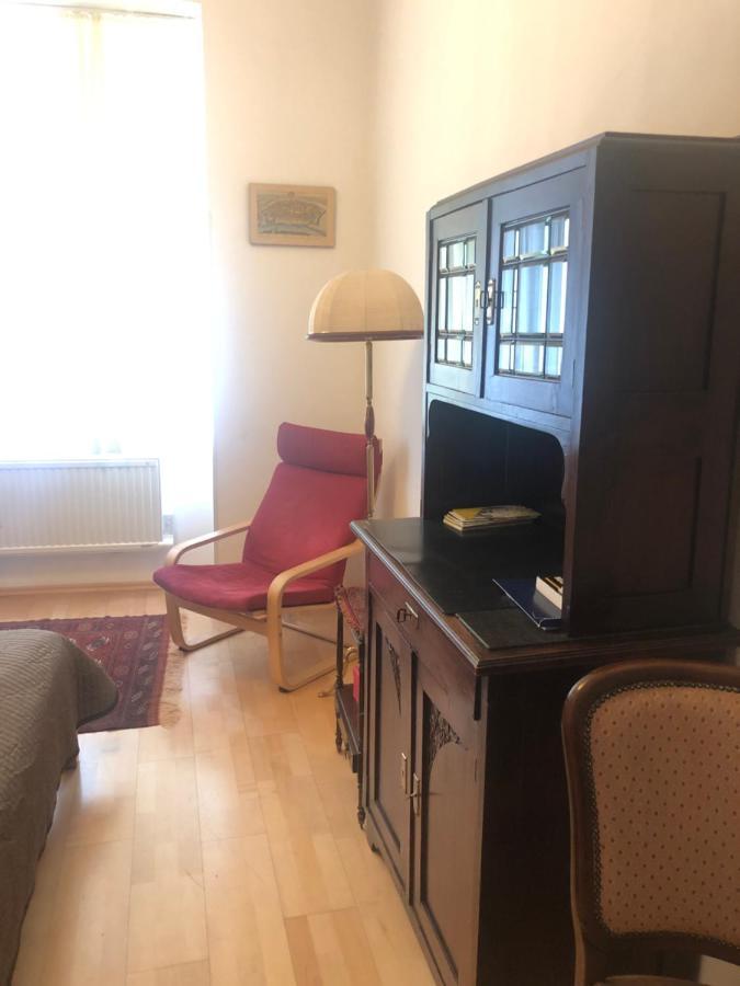 Central & Classic In Vienna Apartment Bagian luar foto